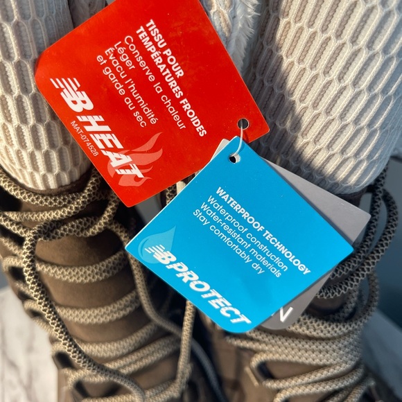 New Balance Brown and White Winter Boots - Picture 5 of 6
